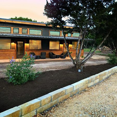 Green Acres Cottages - New Braunfels Suite Wimberley Buitenkant foto