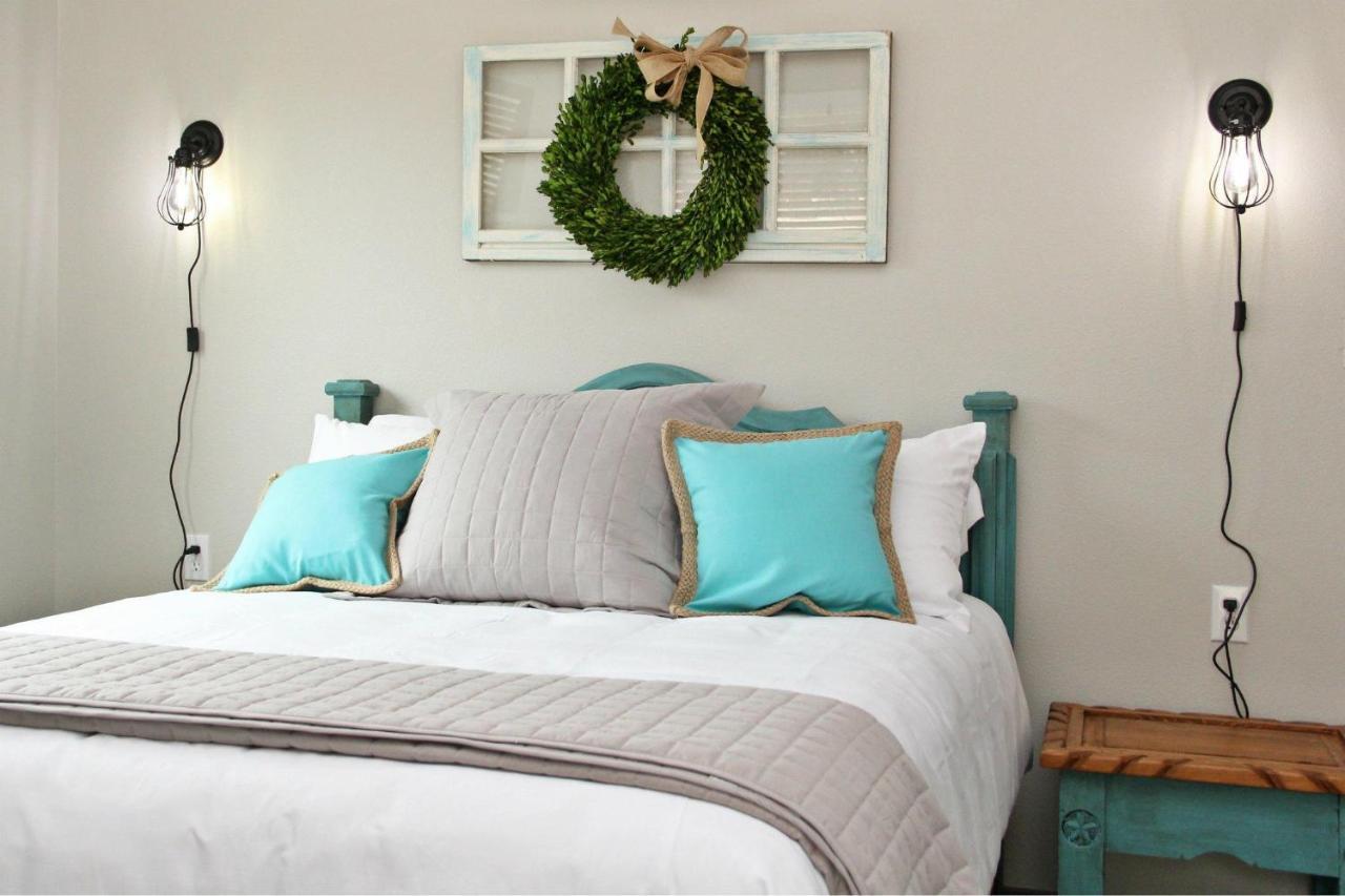 Green Acres Cottages - New Braunfels Suite Wimberley Buitenkant foto