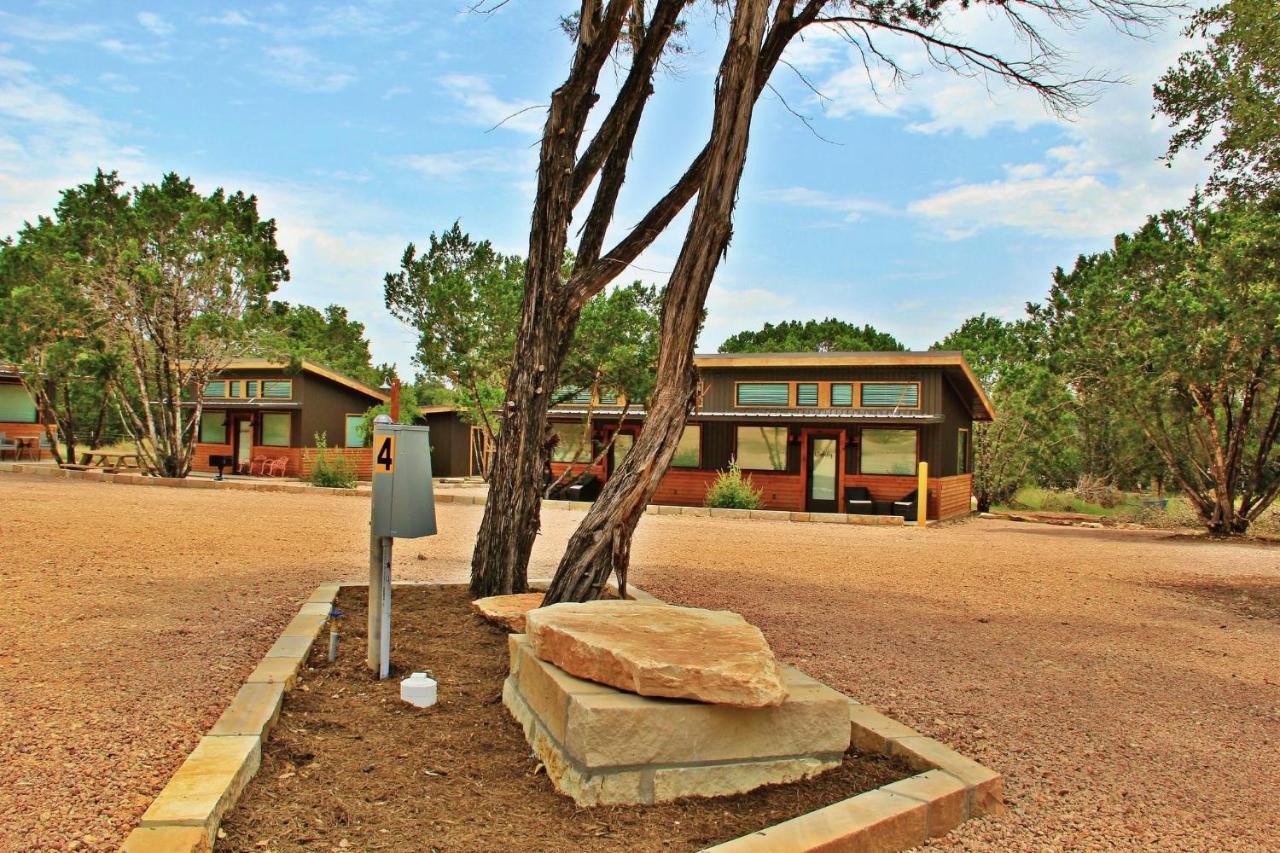 Green Acres Cottages - New Braunfels Suite Wimberley Buitenkant foto